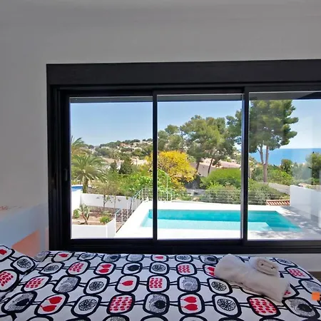 Vh Costablanca - Amistat